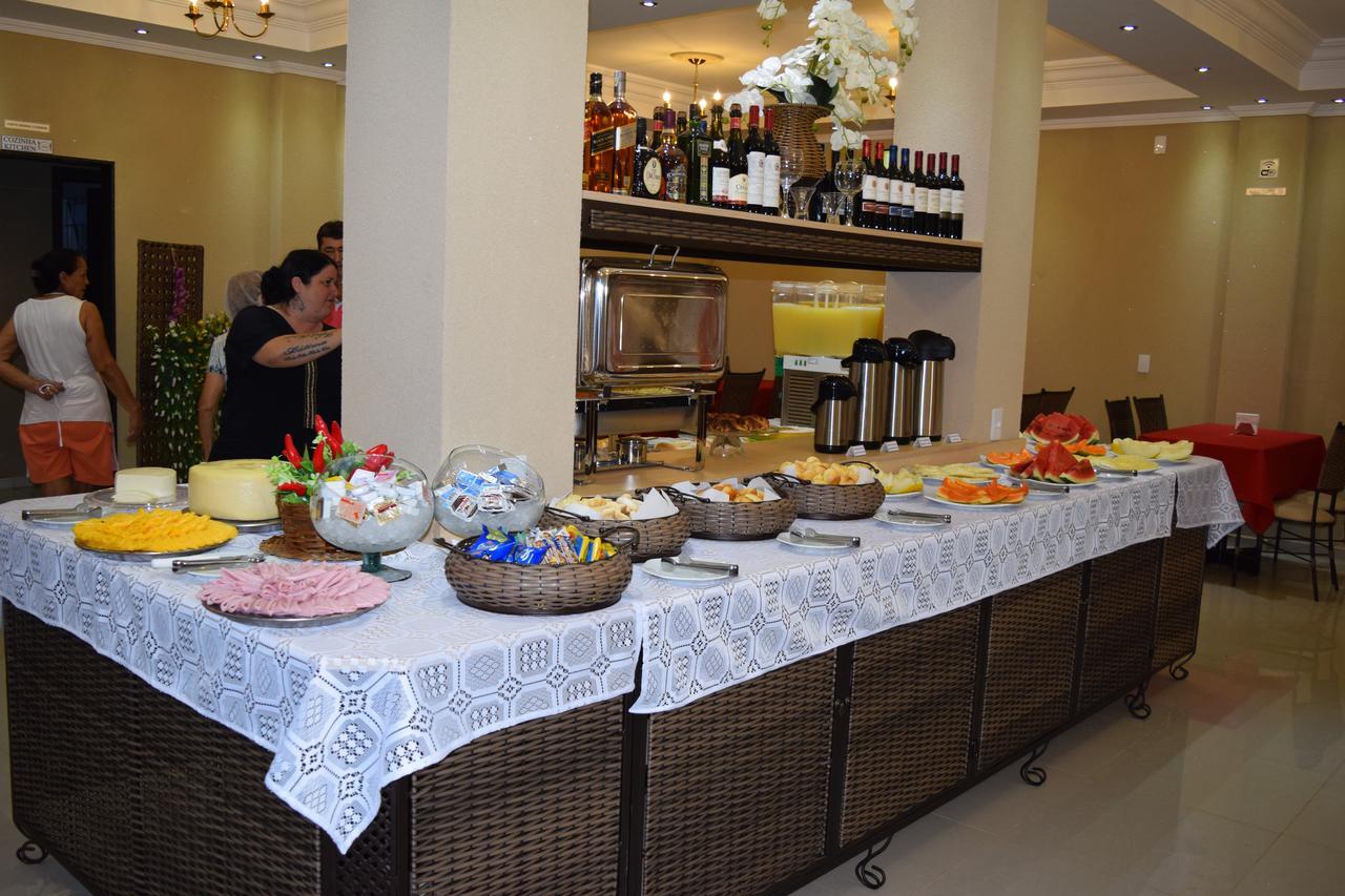 Tabacana Plaza Hotel Fronteira Bagian luar foto